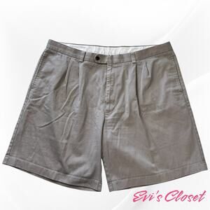 Joseph & Feiss Shorts Men's Sz 42 Khaki Pleated Front Casual Wear